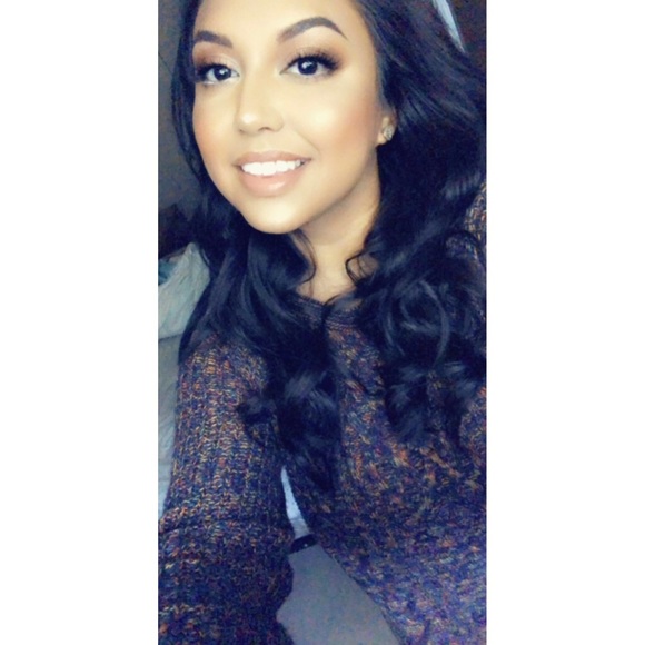 Meet your Posher, Alex - Picture 1 of 1